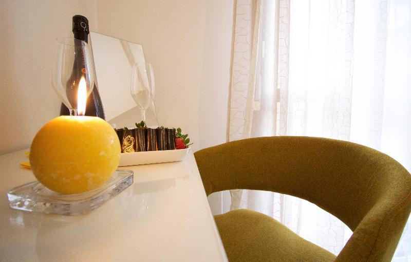 Hq Aparthotel Milano Inn - Smart Suites Cinisello Balsamo Εξωτερικό φωτογραφία