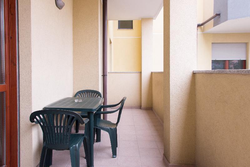 Hq Aparthotel Milano Inn - Smart Suites Cinisello Balsamo Εξωτερικό φωτογραφία