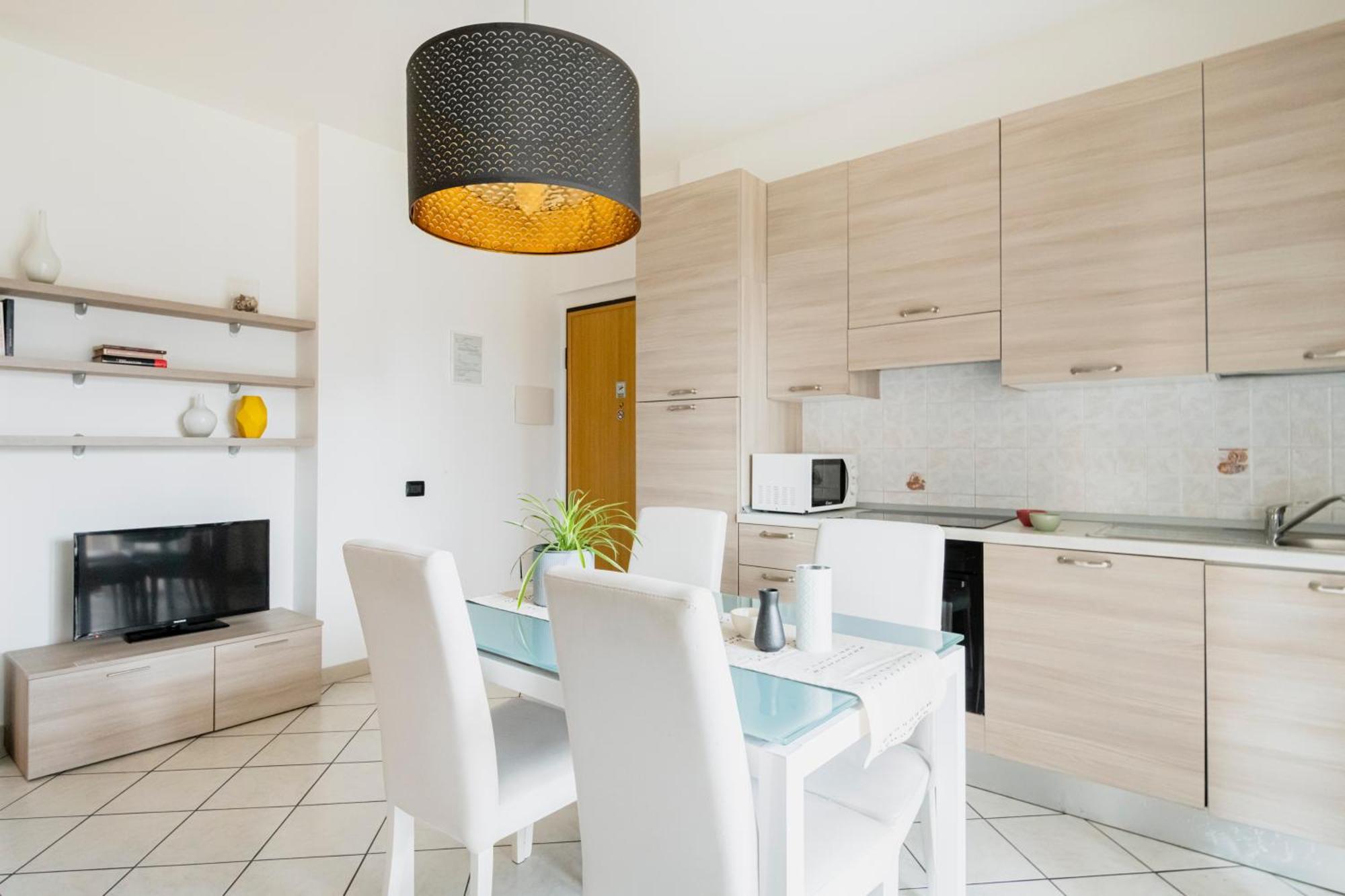 Hq Aparthotel Milano Inn - Smart Suites Cinisello Balsamo Εξωτερικό φωτογραφία