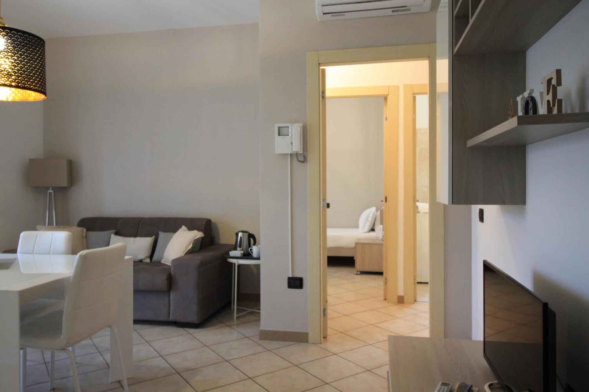 Hq Aparthotel Milano Inn - Smart Suites Cinisello Balsamo Εξωτερικό φωτογραφία