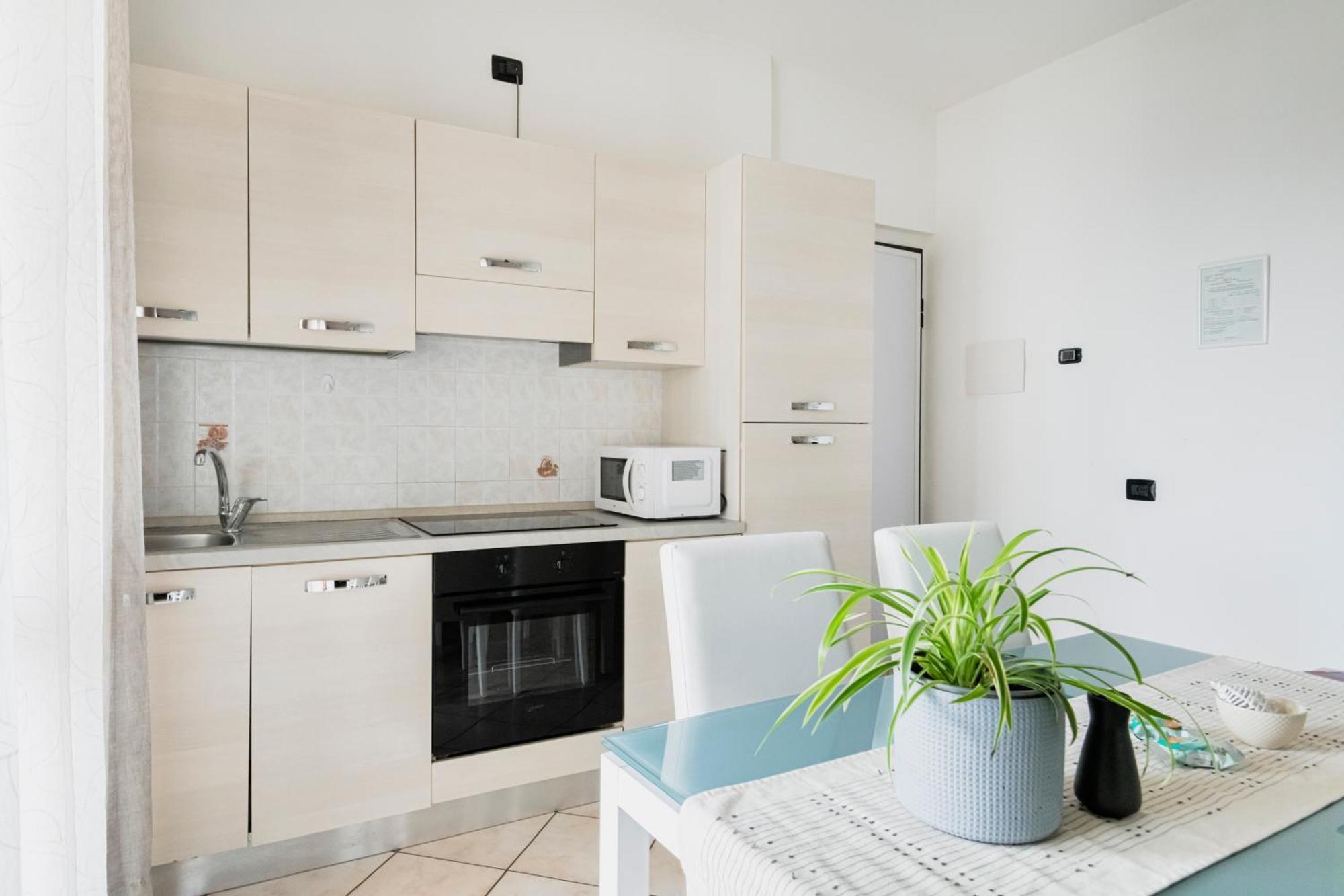 Hq Aparthotel Milano Inn - Smart Suites Cinisello Balsamo Εξωτερικό φωτογραφία