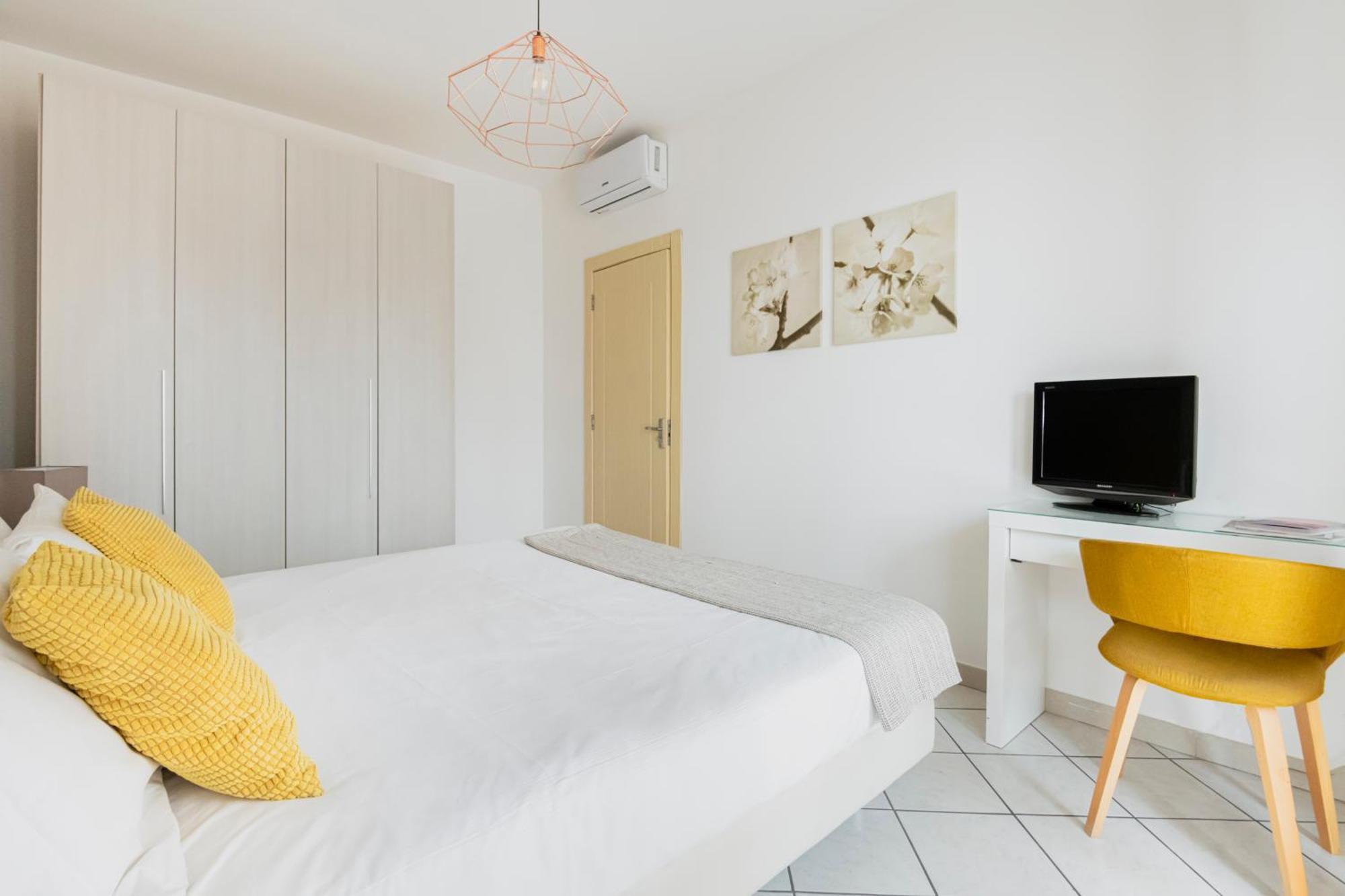 Hq Aparthotel Milano Inn - Smart Suites Cinisello Balsamo Εξωτερικό φωτογραφία